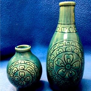 Glazed Ceramic Pair of Matching Studio Art Teal Bud Vases w/Floral Heart Motif